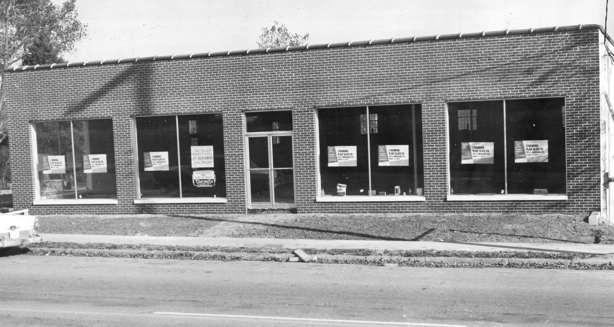 1963-11-17 Holland's Jewelry